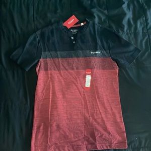 Guess Mens Tee button collar